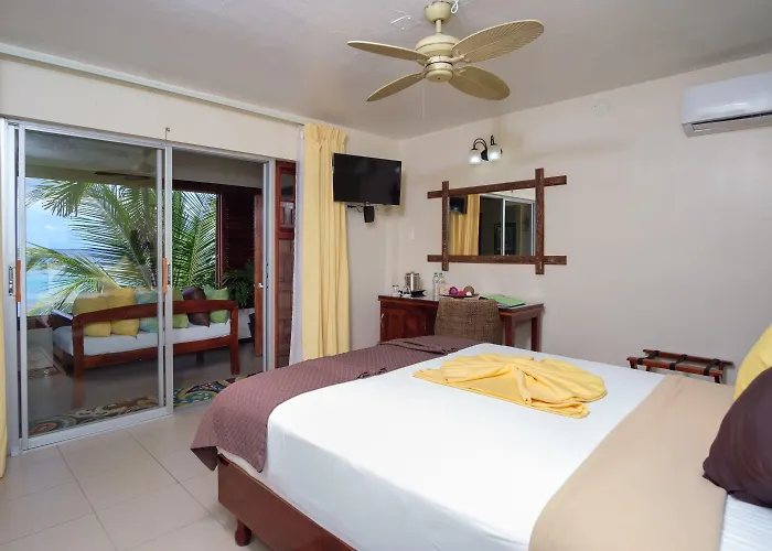 Hotel Hibiscus 3*