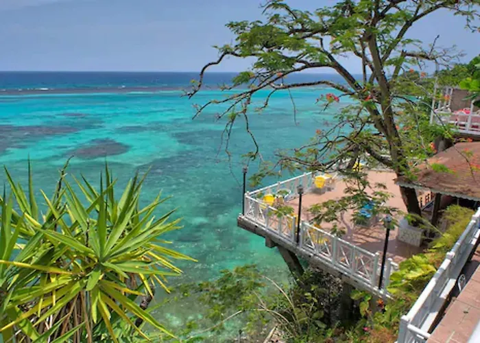 Hotel Hibiscus Ocho Rios