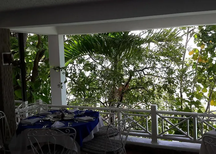 Hibiscus Hotel Ocho Rios