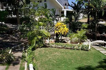 Hotel Hibiscus 3*