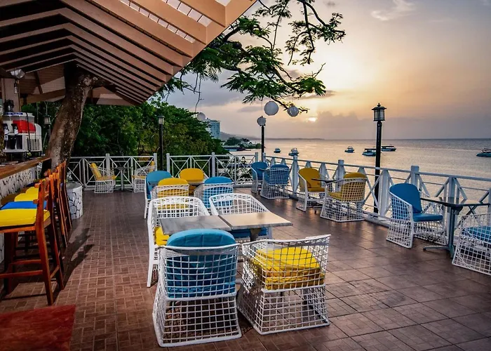 Hotel Hibiscus